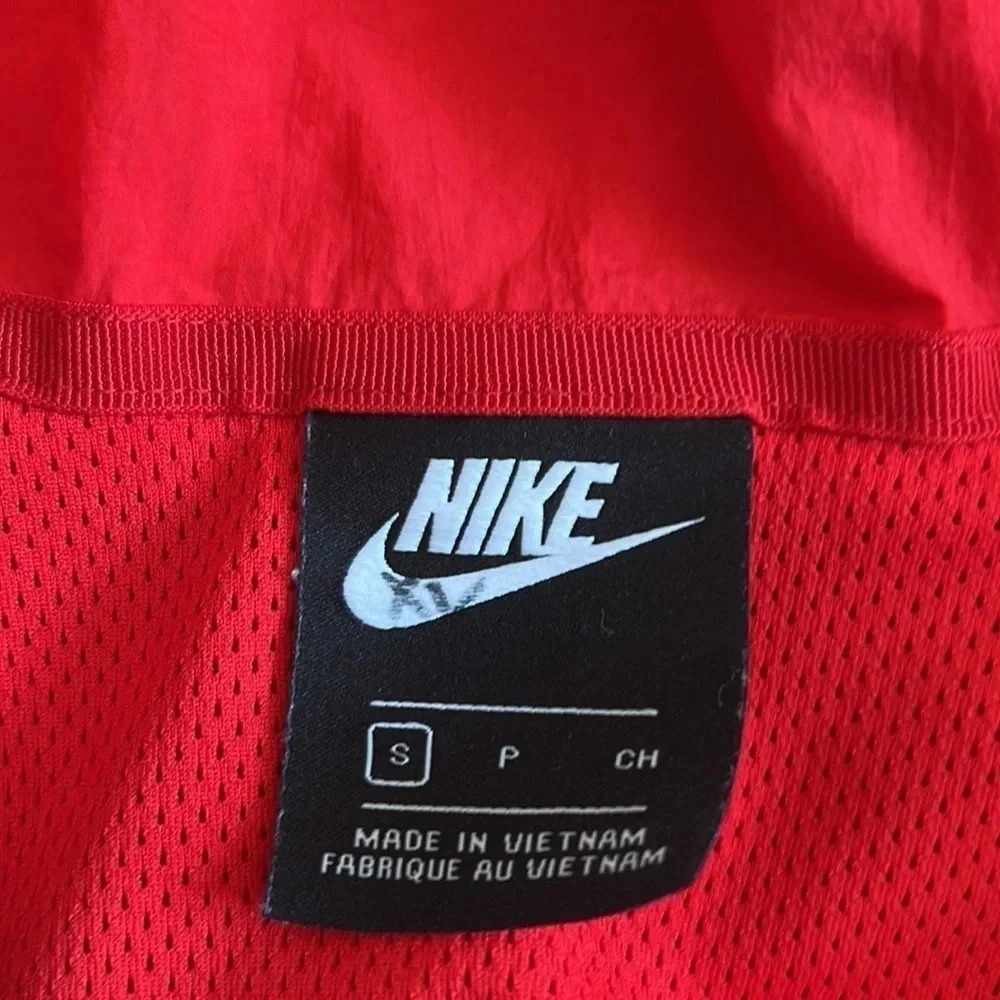 Nike Big Swoosh Woven Red/Black/White Jacket Men’s size Small - Picture 6 of 12